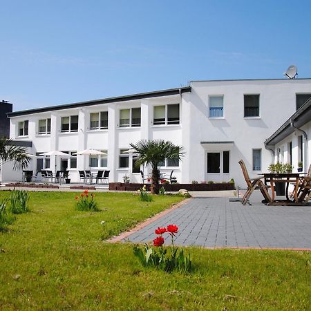 Appartementanlage-Ferienwohnungen Weisse Moewe Sassnitz Bagian luar foto