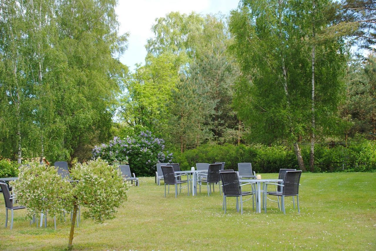 Appartementanlage-Ferienwohnungen Weisse Moewe Sassnitz Bagian luar foto