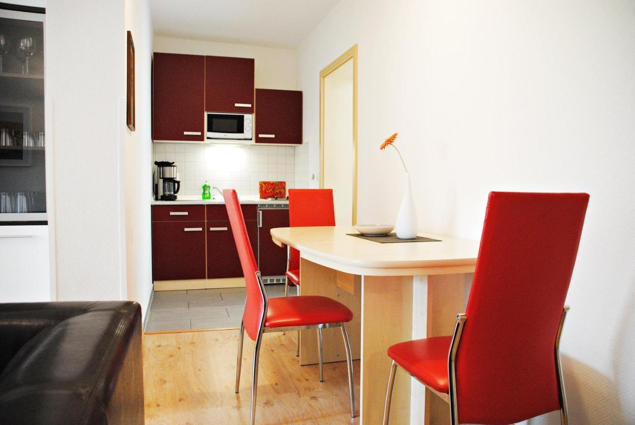 Appartementanlage-Ferienwohnungen Weisse Moewe Sassnitz Bagian luar foto