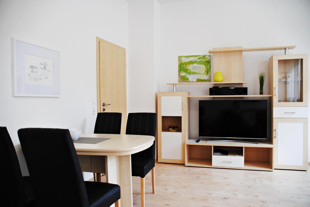 Appartementanlage-Ferienwohnungen Weisse Moewe Sassnitz Bagian luar foto