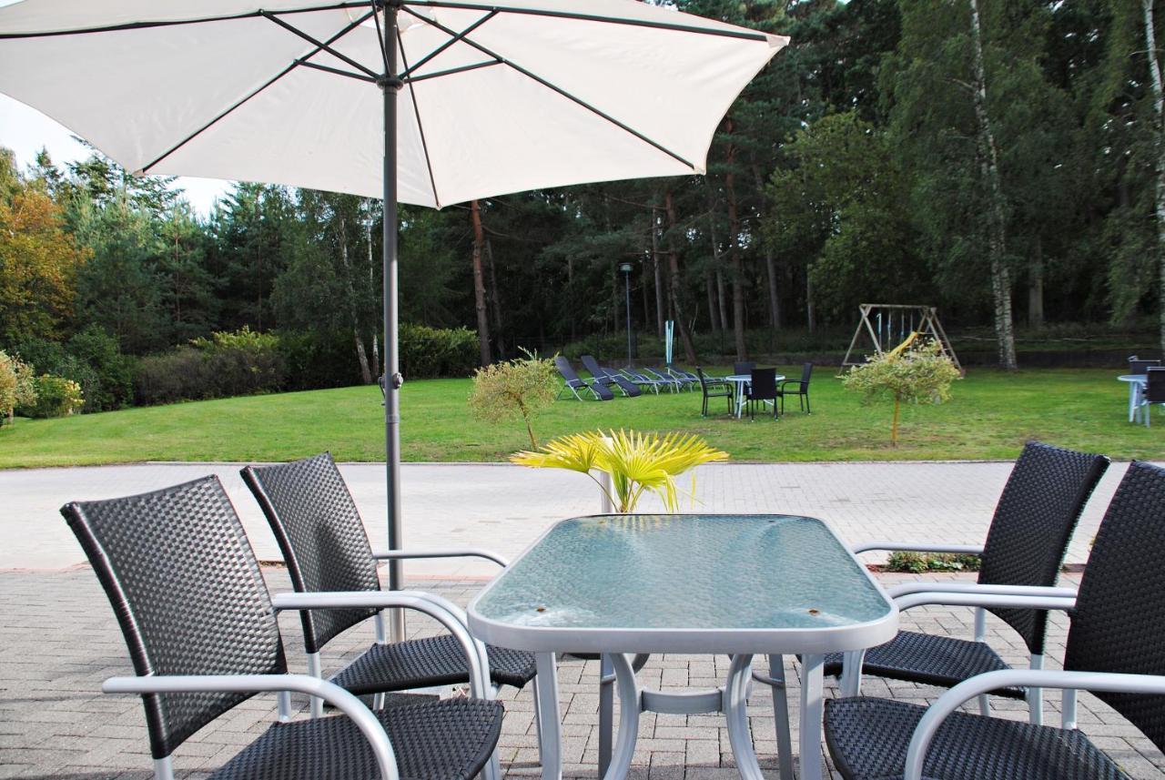 Appartementanlage-Ferienwohnungen Weisse Moewe Sassnitz Bagian luar foto